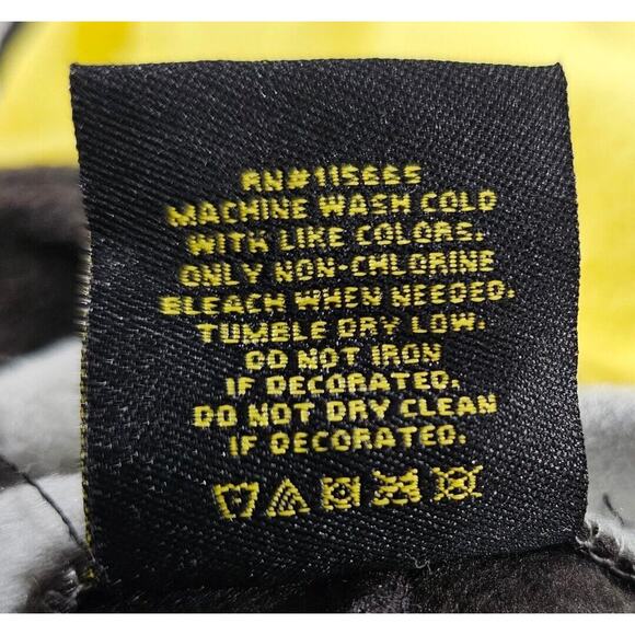 Batman TM & DC Comics Bioworld Jumpsuit Embroidered Cape MENS SIZE MEDIUM - Picture 12 of 14